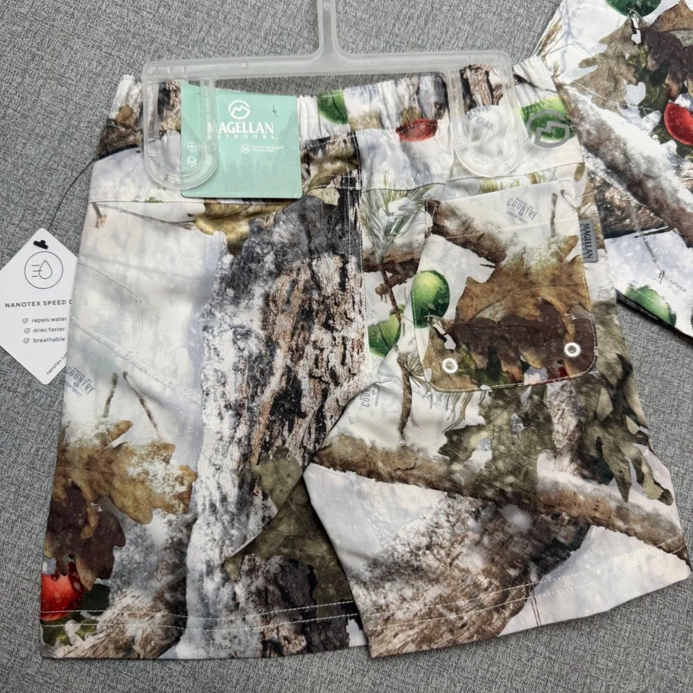 Magellan Outdoors Boys 3T Laguna Madre Holiday Snowdrift Set Shirt Shorts NWT